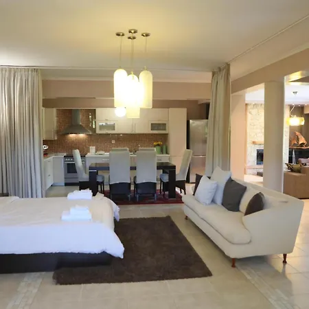 Luxury Heaven Farm One Apartament *